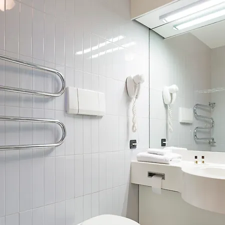 Hotell B&B Hotel Ferrara 3*