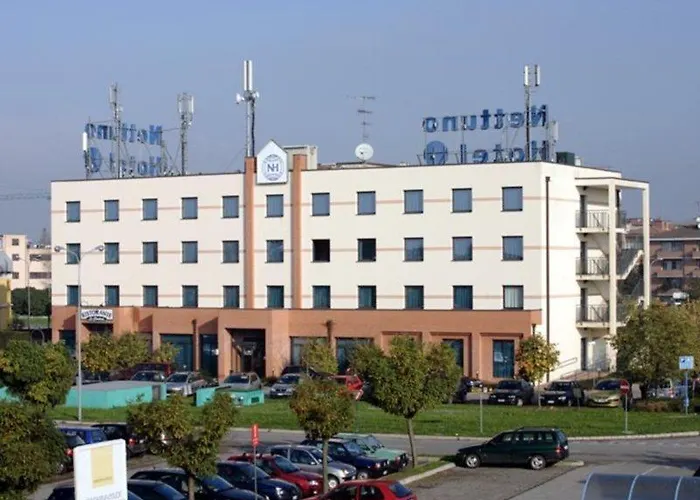 מלון B&B Hotel Ferrara