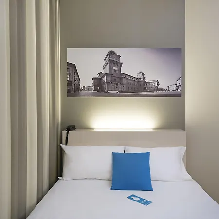 호텔 B&B 호텔 페라라 3*