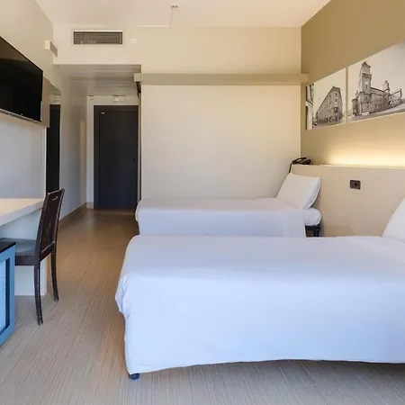 Szálloda B&B Hotel Ferrara 3*